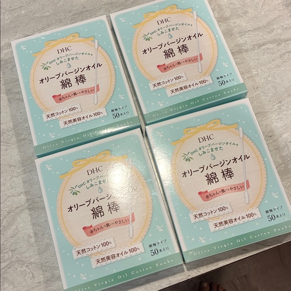 DHC Olive Virgin Oil Cotton Swabs - White - Picture 2 of 2